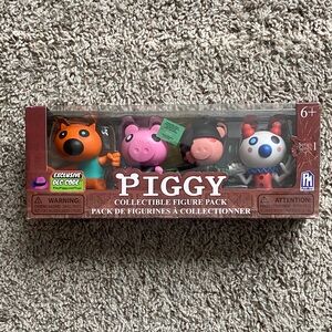 Piggy Collectible Figure Pack
